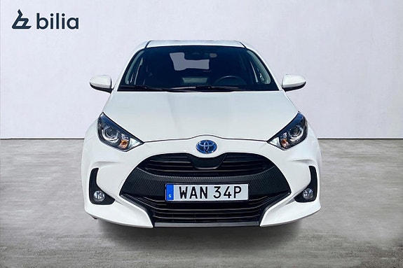 Toyota Yaris 6 of 21