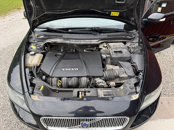 Volvo V50 9 of 9