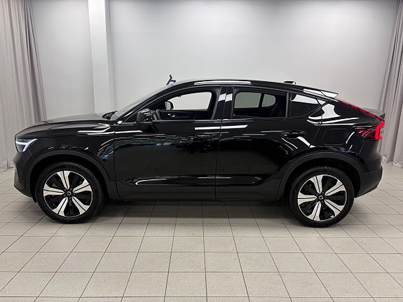 Volvo C40 2 of 5