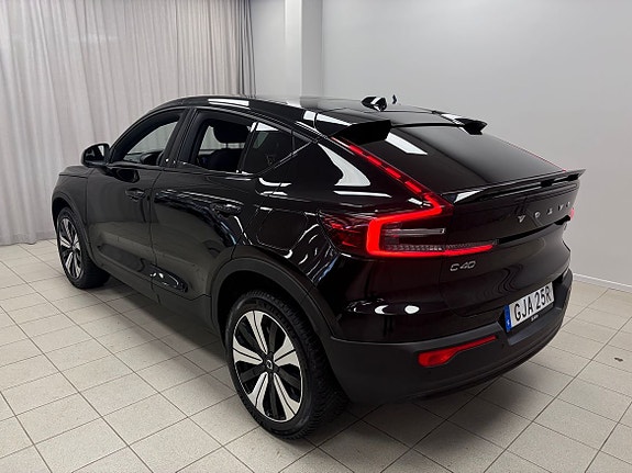 Volvo C40 3 of 5