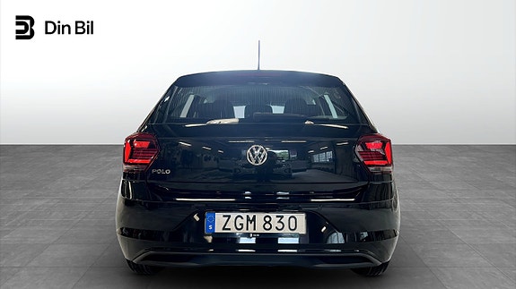 Volkswagen Polo 5 of 5