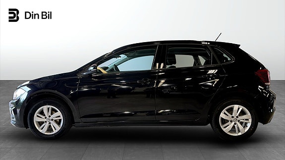 Volkswagen Polo 2 of 5