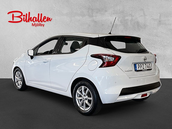 Nissan Micra 4 of 5