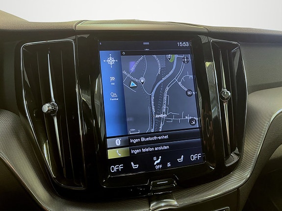Volvo XC60 13 of 22