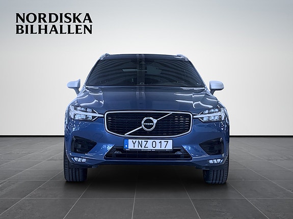 Volvo XC60 2 of 22