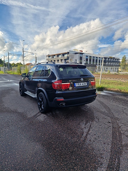 BMW X5 5 of 5