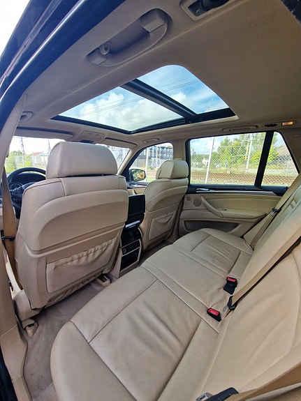 BMW X5 10 of 12