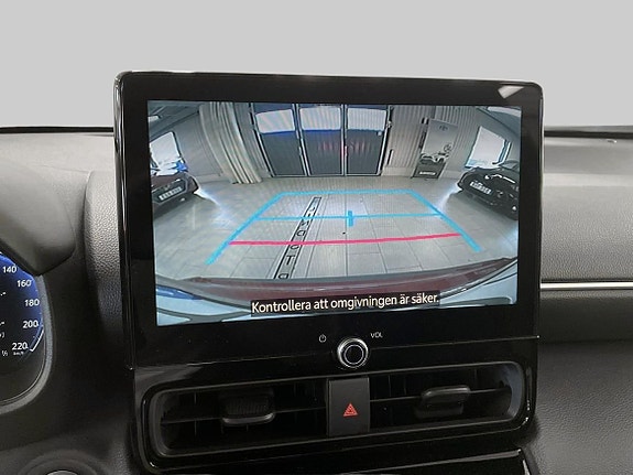 Toyota Yaris Cross 17 of 19
