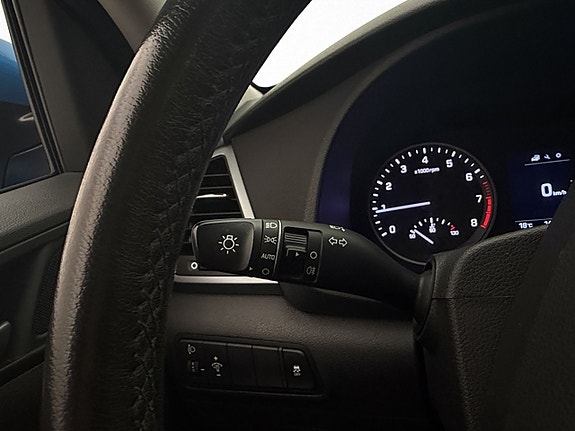 Hyundai Tucson 12 of 27