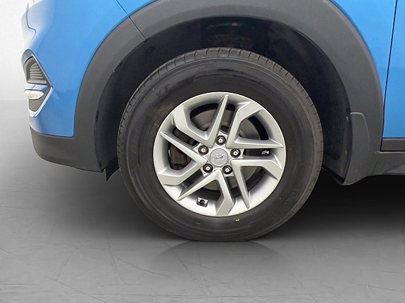 Hyundai Tucson 24 of 27