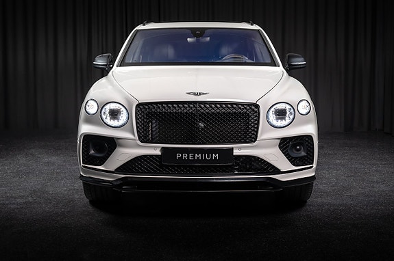 Bentley Bentayga 5 of 5
