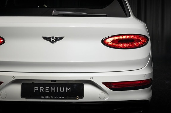 Bentley Bentayga 11 of 30