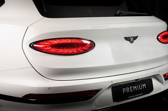 Bentley Bentayga 10 of 30