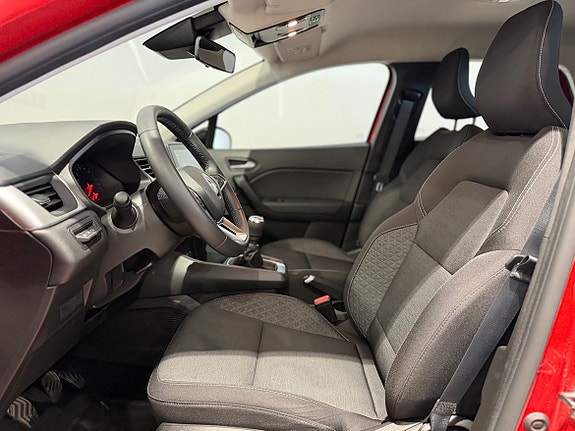 Renault Captur 5 of 5