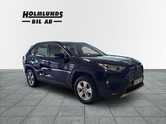 Toyota RAV4 5 of 5