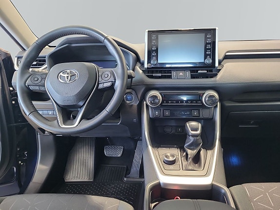 Toyota RAV4 2 of 5