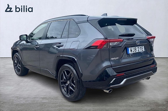 Toyota RAV4 2 of 5