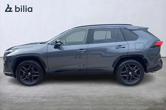 Toyota RAV4 3 of 5