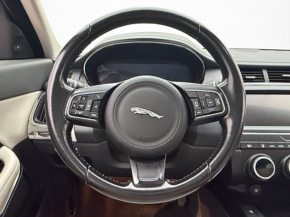 Jaguar E-PACE 16 of 30