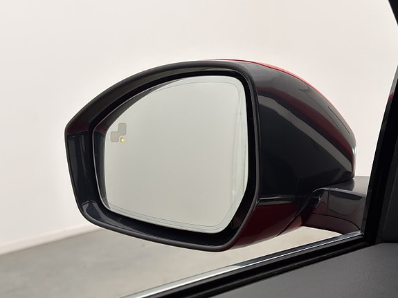 Jaguar E-PACE 11 of 30