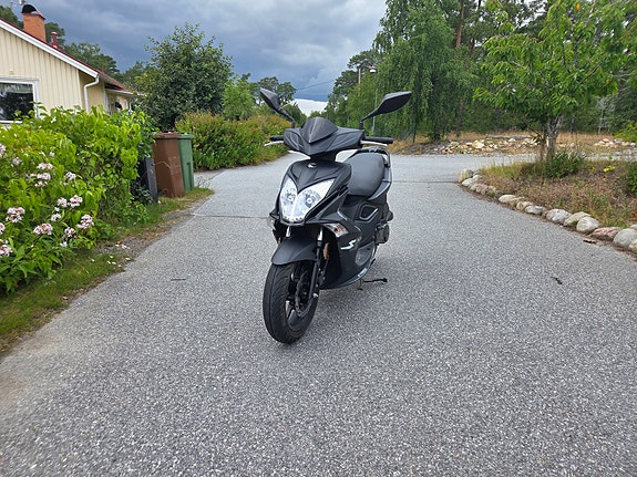 Kymco Super 8 3 of 5
