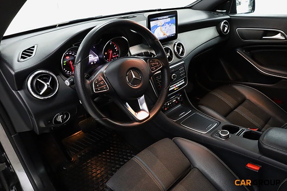 Mercedes-Benz CLA220 11 of 25