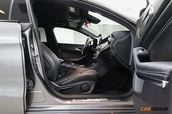 Mercedes-Benz CLA220 14 of 25
