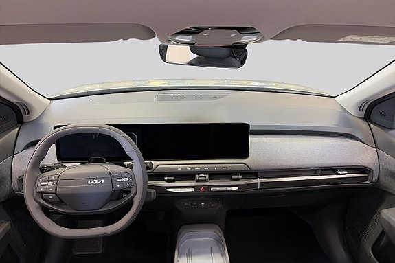 Kia EV3 7 of 17