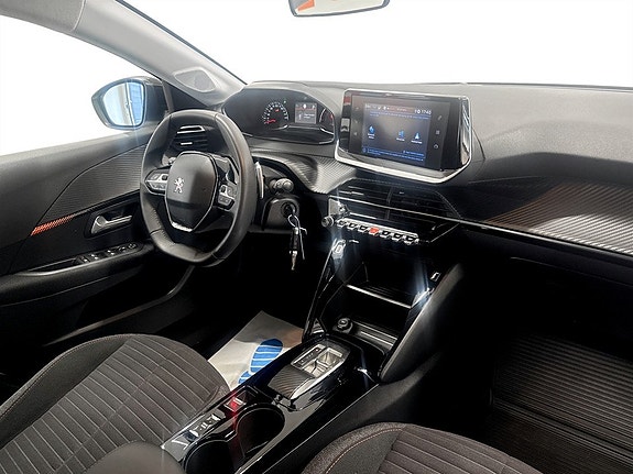 Peugeot 208 11 of 14