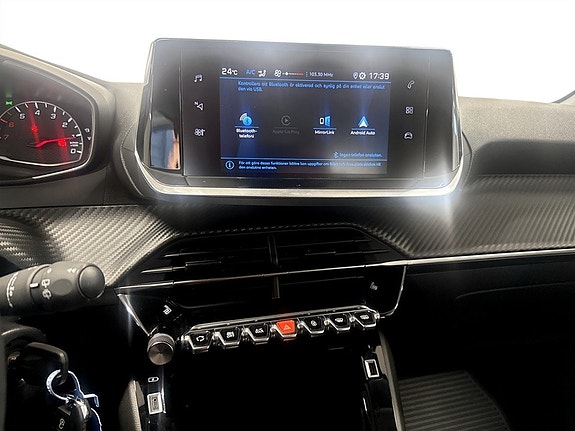Peugeot 208 9 of 14