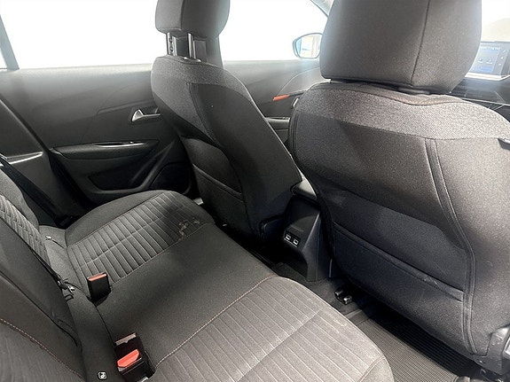 Peugeot 208 12 of 14