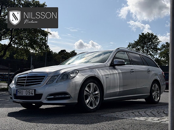 Mercedes-Benz E350 4 of 5