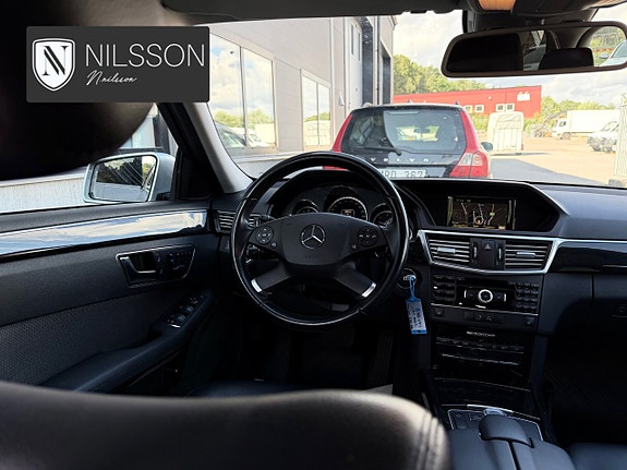 Mercedes-Benz E350 30 of 30