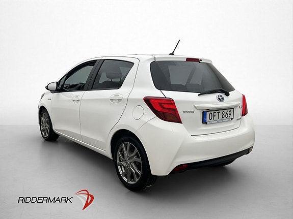 Toyota Yaris 6 of 28
