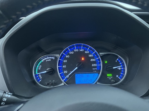 Toyota Yaris 15 of 28