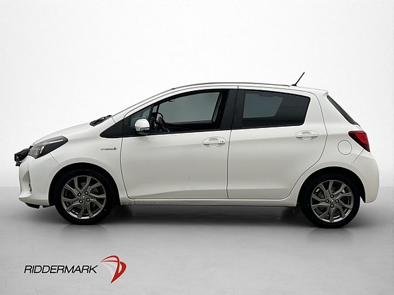 Toyota Yaris 5 of 28