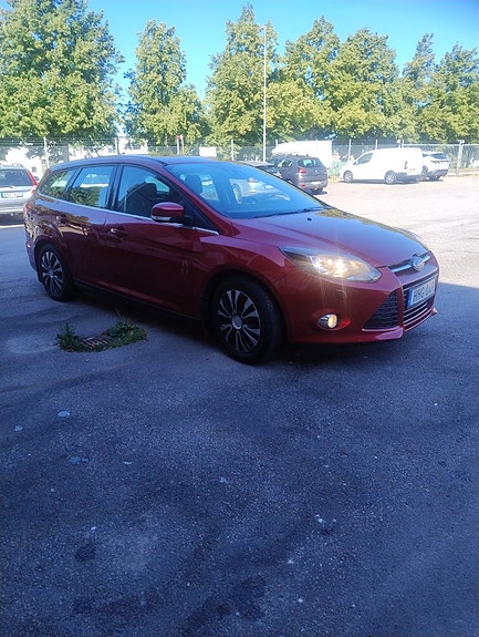 Ford Focus 5 of 5