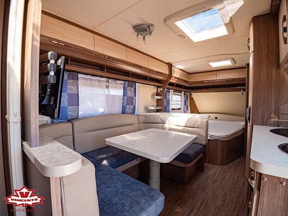 Hobby 560 KMFE DE LUXE *Barnkammare *Alde 2 of 17