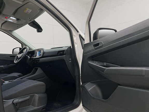 Volkswagen Caddy 28 of 30