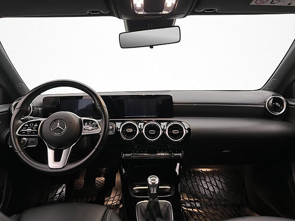 Mercedes-Benz A180 12 of 30