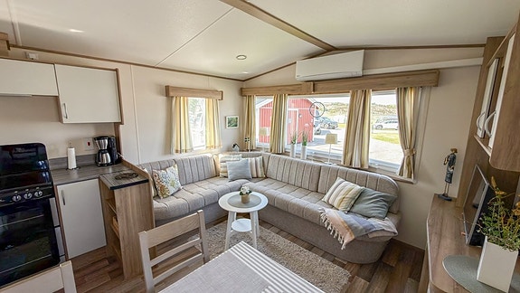 ABI Välvårdad Westcoast 32 på Stocken Camping – Plats 99 6 of 18