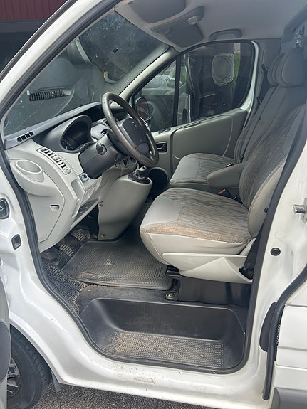 Nissan Primastar 4 of 5