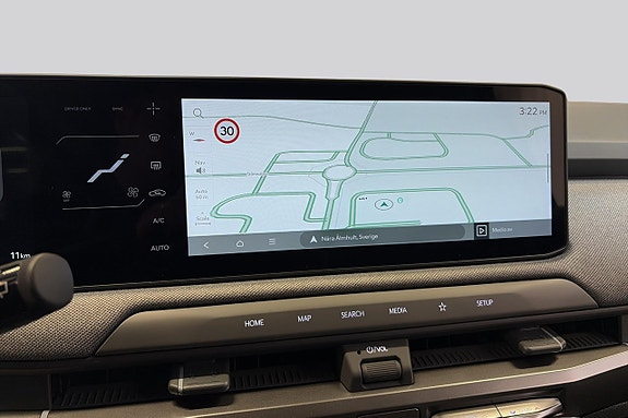 Kia EV3 11 of 17