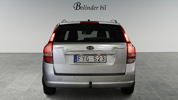 Kia Ceed 5 of 5