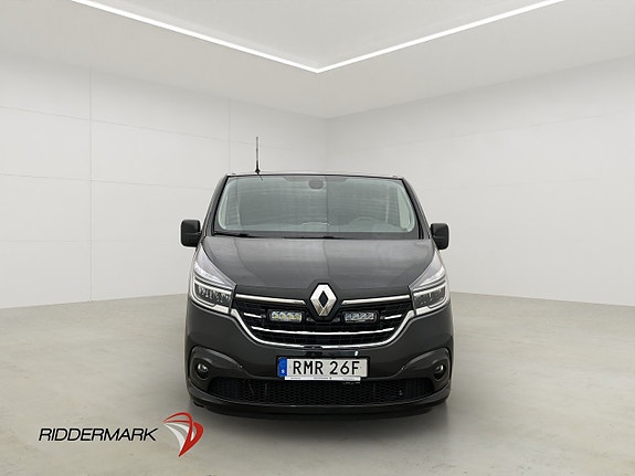 Renault Trafic 5 of 5
