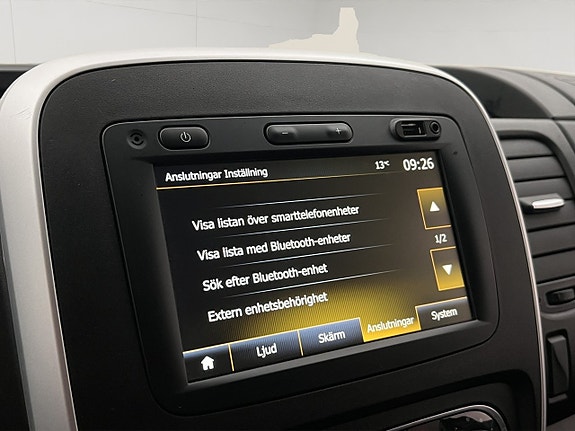 Renault Trafic 23 of 30