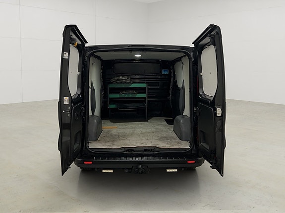 Renault Trafic 11 of 30