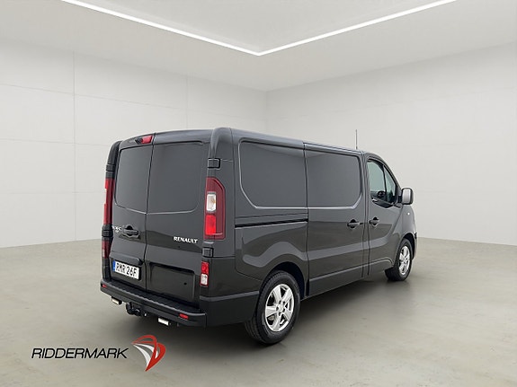 Renault Trafic 9 of 30