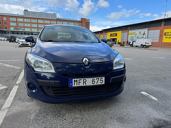 Renault Megane III 5 of 5