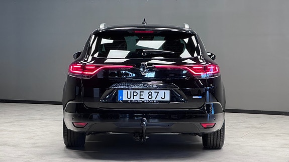 Renault Megane E-Tech 18 of 19